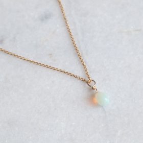 Gouden kettinghanger opaal